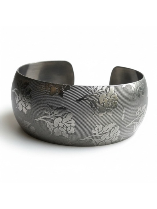 Vintage Jewelry - Vintage Etched Rose Floral Wide Metal Cuff Bracelet